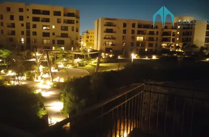 شقة - 2 غرف نوم - 3 حمامات للايجار في أو ويست - كمبوندات 6 أكتوبر - مدينة 6 أكتوبر - الجيزة