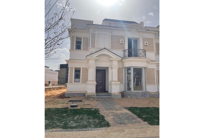 8017887 - Property Image 2
