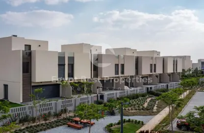 Townhouse - 3 Bedrooms - 3 Bathrooms for sale in Al Burouj Compound - El Shorouk Compounds - Shorouk City - Cairo