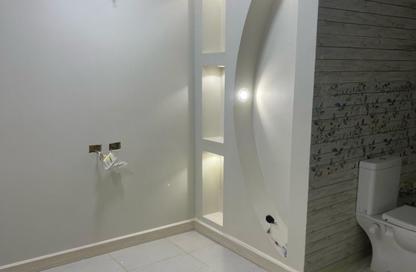 Apartment - 3 Bedrooms - 3 Bathrooms for sale in Al Deir El Bahri St. - El Mahkama Square - Heliopolis - Masr El Gedida - Cairo