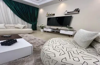 فيلا - 4 غرف نوم - 4 حمامات للايجار في مدينتي - القاهرة