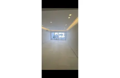Apartment - 3 Bedrooms - 3 Bathrooms for rent in Mountain View iCity - 5th Settlement Compounds - The 5th Settlement - New Cairo City - Cairo