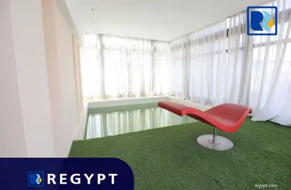 Penthouse - 2 Bedrooms - 2 Bathrooms for sale in Street 232 - Degla - Hay El Maadi - Cairo