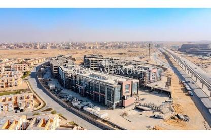 Retail - Studio - 2 Bathrooms for sale in Three Sixty - 5th Settlement Compounds - The 5th Settlement - New Cairo City - Cairo
