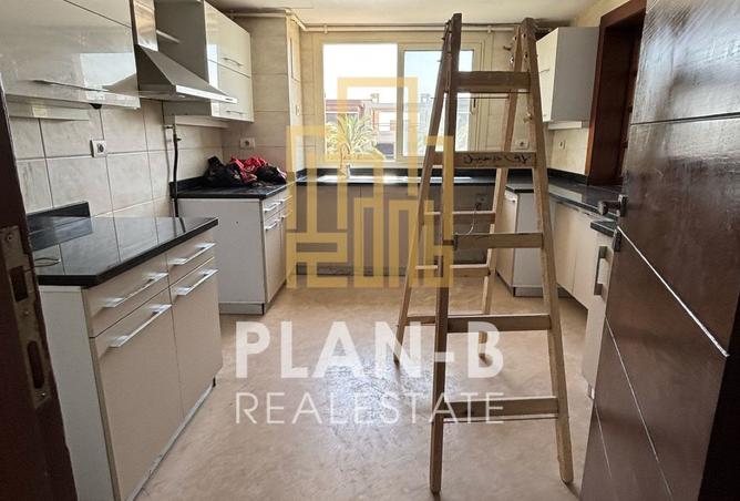 7946466 - Property Image 2