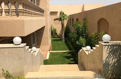 Villa - 5 Bedrooms - 6 Bathrooms for sale in Swan Lake Residence - 5th Settlement Compounds - The 5th Settlement - New Cairo City - Cairo