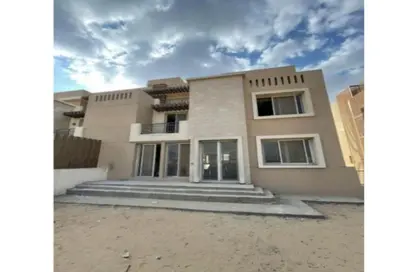 Villa - 5 Bedrooms - 4 Bathrooms for sale in Taj City - 5th Settlement Compounds - The 5th Settlement - New Cairo City - Cairo