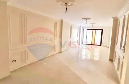 شقة - 3 غرف نوم - 2 حمامات للايجار في فالور سموحة - سموحة - حي شرق - الاسكندرية