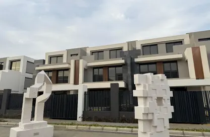 Townhouse - 4 Bedrooms - 3 Bathrooms for sale in El Patio Town - 5th Settlement Compounds - The 5th Settlement - New Cairo City - Cairo