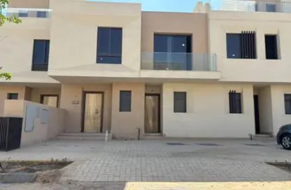 Townhouse - 3 Bedrooms - 3 Bathrooms for sale in Vye Sodic - New Zayed City - Sheikh Zayed City - Giza