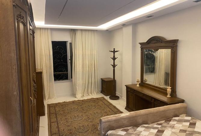 8323472 - Property Image 3