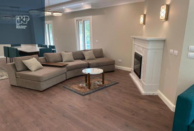 8028360 - Property Image 2
