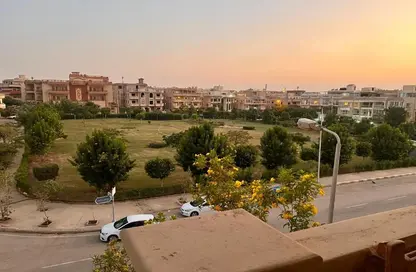 شقة - 5 غرف نوم - 4 حمامات للبيع في شارع واصف غالي باشا - النرجس 4 - النرجس - مدينة القاهرة الجديدة - القاهرة