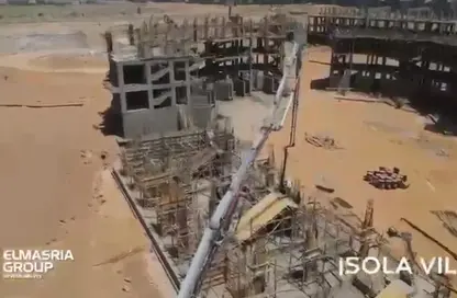 تاون هاوس - 7 غرف نوم - 7 حمامات للبيع في فلل ايسولا - مدينة زايد الجديدة - الشيخ زايد - الجيزة
