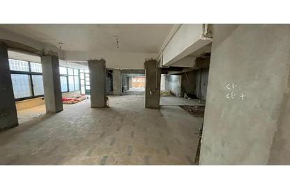 Retail - Studio - 4 Bathrooms for sale in Hafyza Al Alfi St. - Al Gamea Square - Heliopolis - Masr El Gedida - Cairo
