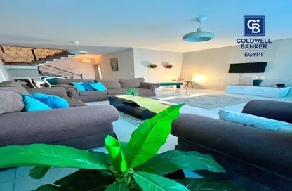 Penthouse - 3 Bedrooms - 4 Bathrooms for rent in Midtown - South Investors Area - New Cairo City - Cairo