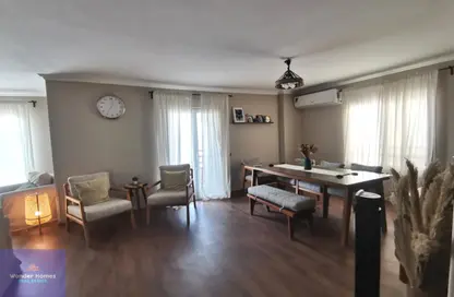 Apartment - 3 Bedrooms - 2 Bathrooms for sale in Al Laselky St. - El Laselky - New Maadi - Hay El Maadi - Cairo