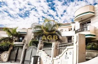 فيلا - 8 غرف نوم - 5 حمامات للبيع في جولدن هايتس - المستثمرين الشمالية - مدينة القاهرة الجديدة - القاهرة