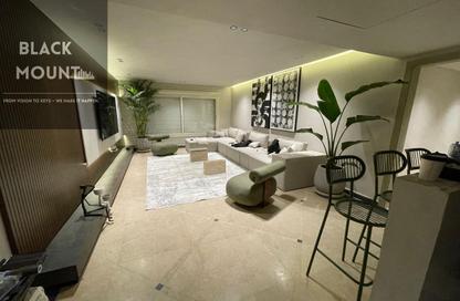 شقة - غرفة نوم - 2 حمامات للبيع في نيو جيزة - طريق مصر اسكندرية الصحراوي - مدينة 6 أكتوبر - الجيزة