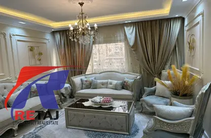 شقة - 3 غرف نوم - 1 حمام للبيع في شارع امين الريحاني - المنطقة السادسة - مدينة نصر - القاهرة