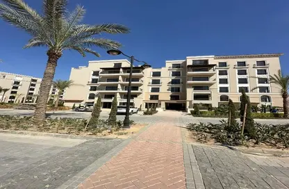 شقة - 3 غرف نوم - 2 حمامات للبيع في فيلدج ويست - كمبوندات الشيخ زايد - الشيخ زايد - الجيزة