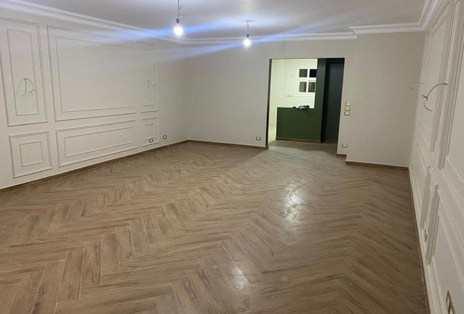 8198899 - Property Image 2