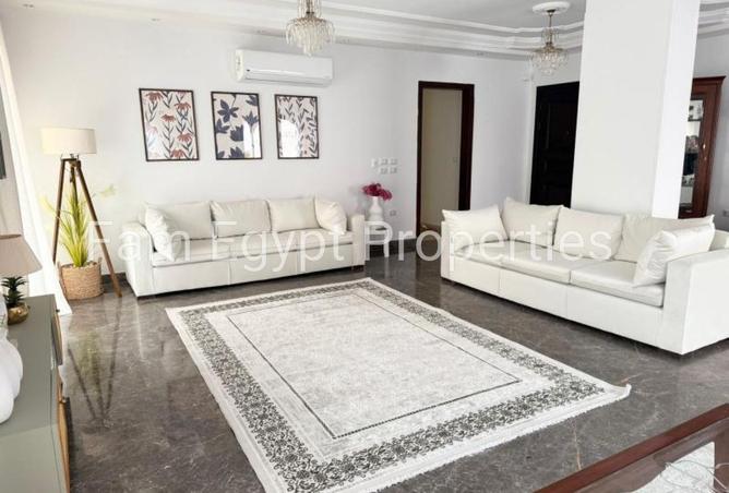 8555835 - Property Image 2