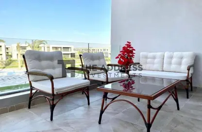 Chalet - 2 Bedrooms - 2 Bathrooms for sale in La Vista Bay - La Vista - Qesm Ad Dabaah - North Coast