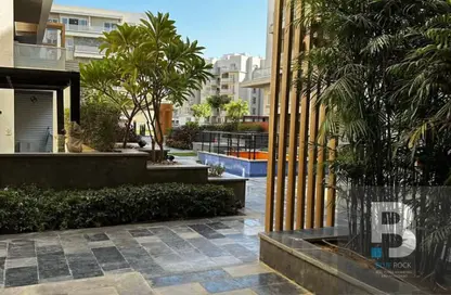 Roof - 2 Bedrooms - 2 Bathrooms for sale in Mountain View iCity - 5th Settlement Compounds - The 5th Settlement - New Cairo City - Cairo