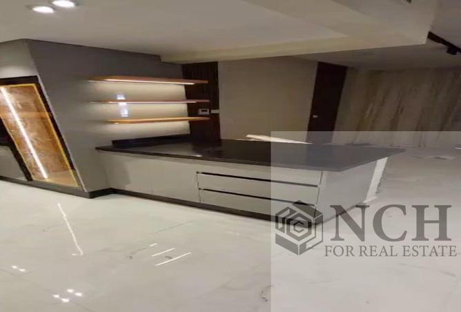 8302847 - Property Image 3