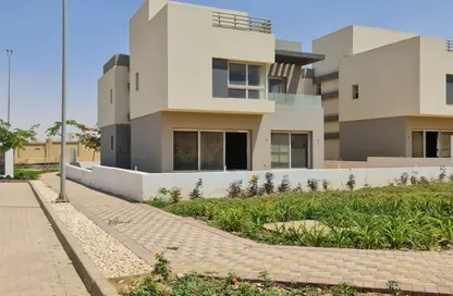 Townhouse - 5 Bedrooms - 4 Bathrooms for sale in Hyde Park - 5th Settlement Compounds - The 5th Settlement - New Cairo City - Cairo