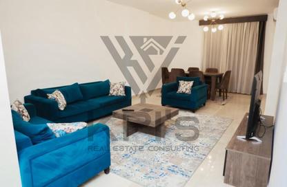شقة - 3 غرف نوم - 3 حمامات للبيع في مون ريزيدنس - فيفث سكوير - التجمع الخامس - مدينة القاهرة الجديدة - القاهرة