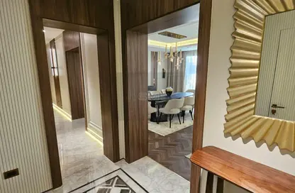 Apartment - 3 Bedrooms - 3 Bathrooms for sale in District 5 - 5th Settlement Compounds - The 5th Settlement - New Cairo City - Cairo