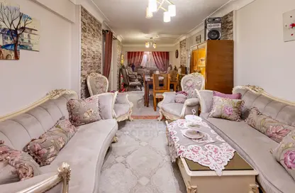 شقة - 2 غرف نوم - 1 حمام للبيع في شارع موريتانيا - المندرة - حي ثان المنتزة - الاسكندرية
