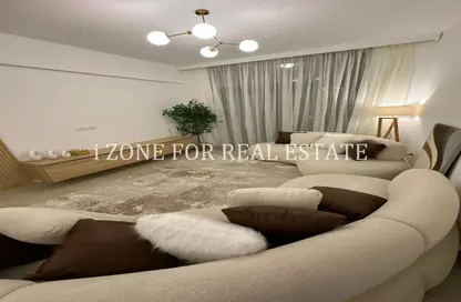 شقة - 3 غرف نوم - 2 حمامات للايجار في مون ريزيدنس - فيفث سكوير - التجمع الخامس - مدينة القاهرة الجديدة - القاهرة