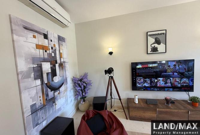 8421501 - Property Image 2