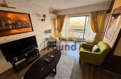 Apartment - 2 Bedrooms - 2 Bathrooms for rent in Mohamed Mazhar St. - Zamalek - Cairo