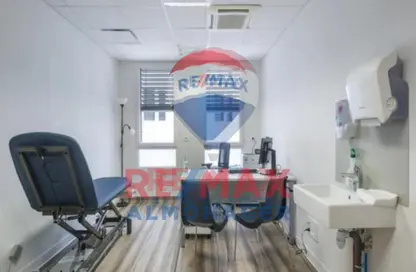 Clinic - Studio - 1 Bathroom for rent in 6 October Compounds - 6 October City - Giza