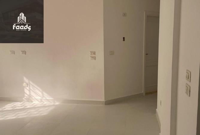 8244560 - Property Image 2