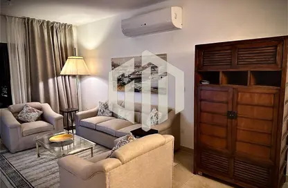 شقة - 3 غرف نوم - 3 حمامات للايجار في مون ريزيدنس - فيفث سكوير - التجمع الخامس - مدينة القاهرة الجديدة - القاهرة