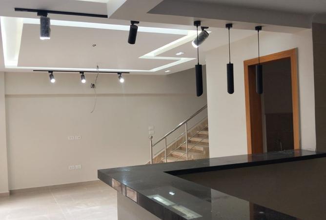 8270437 - Property Main Image