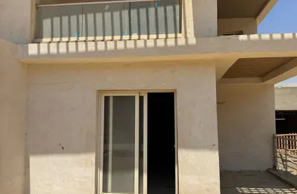 Villa - 4 Bedrooms - 4 Bathrooms for sale in Mountain View iCity - 5th Settlement Compounds - The 5th Settlement - New Cairo City - Cairo