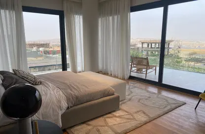Apartment - 2 Bedrooms - 2 Bathrooms for sale in Swan Lake Residence - 5th Settlement Compounds - The 5th Settlement - New Cairo City - Cairo