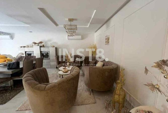8039341 - Property Image 3