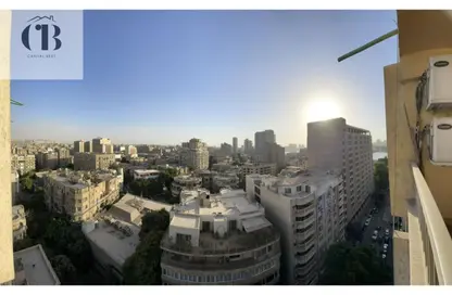 Apartment - 5 Bedrooms - 5 Bathrooms for sale in Garden City St. - Garden City - Cairo