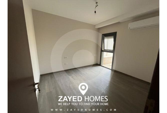 8090204 - Property Image 2