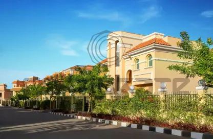 منزل مزدوج - 4 غرف نوم - 4 حمامات للبيع في كليوباترا بالاس - الحي الخامس - مدينة الشروق - القاهرة