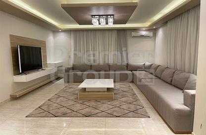 Apartment - 4 Bedrooms - 4 Bathrooms for rent in Beverly Hills Road - 17th District - Sheikh Zayed City - Giza