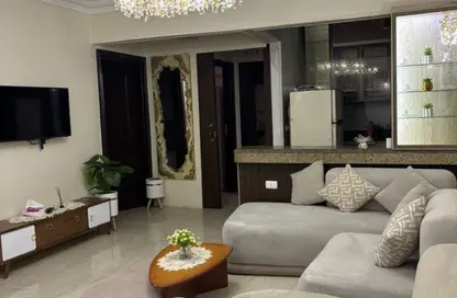 Apartment - 2 Bedrooms - 1 Bathroom for rent in 16th District - Sheikh Zayed City - Giza