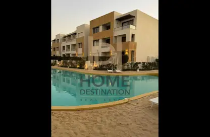 Chalet - 2 Bedrooms - 2 Bathrooms for sale in Azha - Al Ain Al Sokhna - Suez